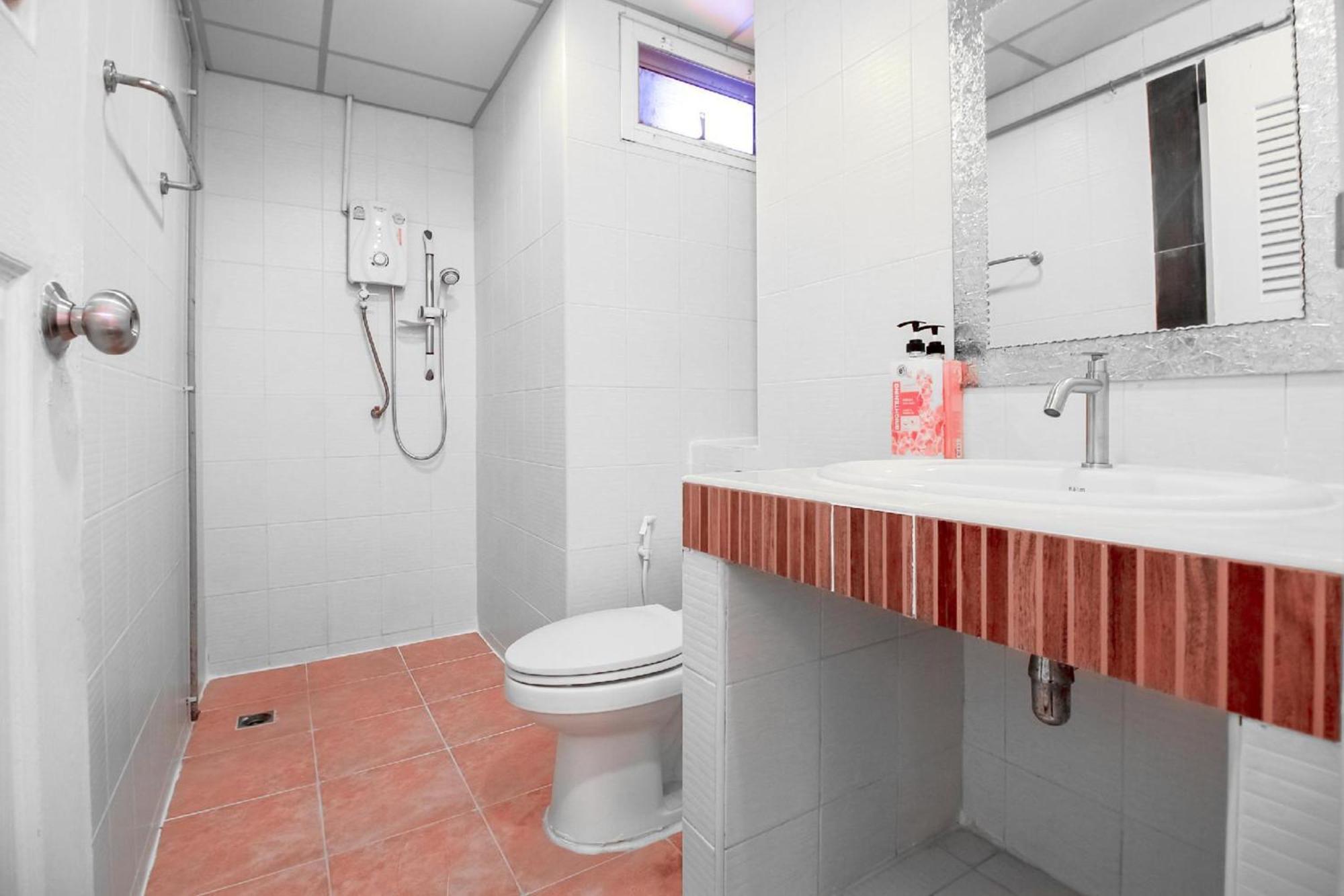 Capital O 411 Grandview Condo 15 Bangkok Extérieur photo
